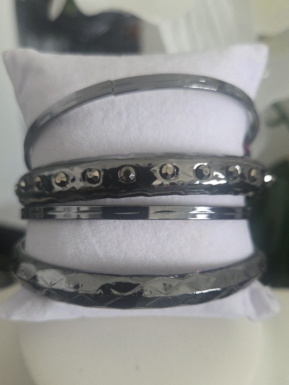 Paparazzi Reved Up Rhinestones Black Bracelet NWT